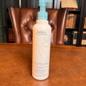 Aveda Shampure Hand and Body Wash 8.5 oz / 250 ml Calming Aroma 018084922187‎